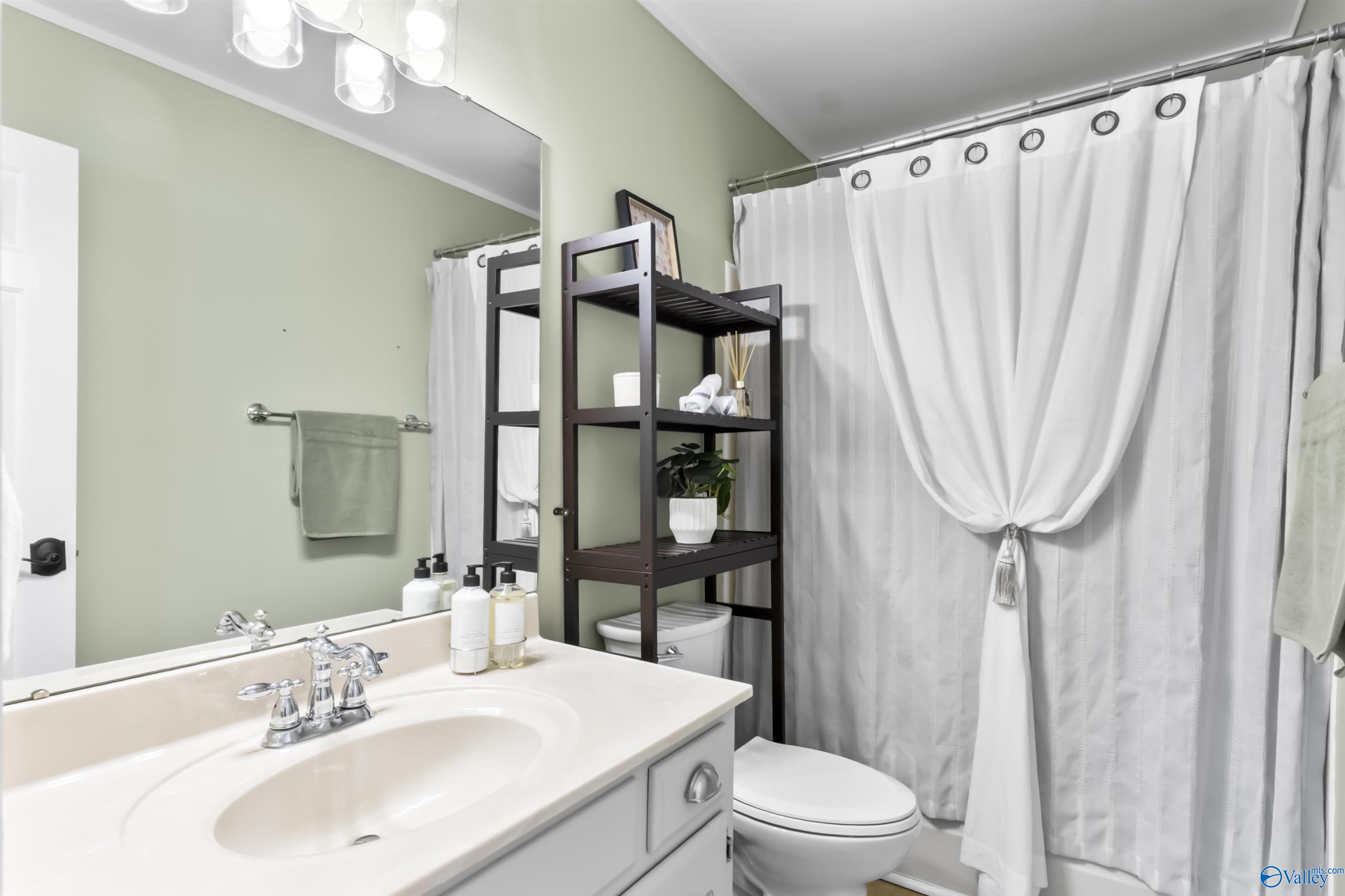 6957 Steeplechase Drive NW