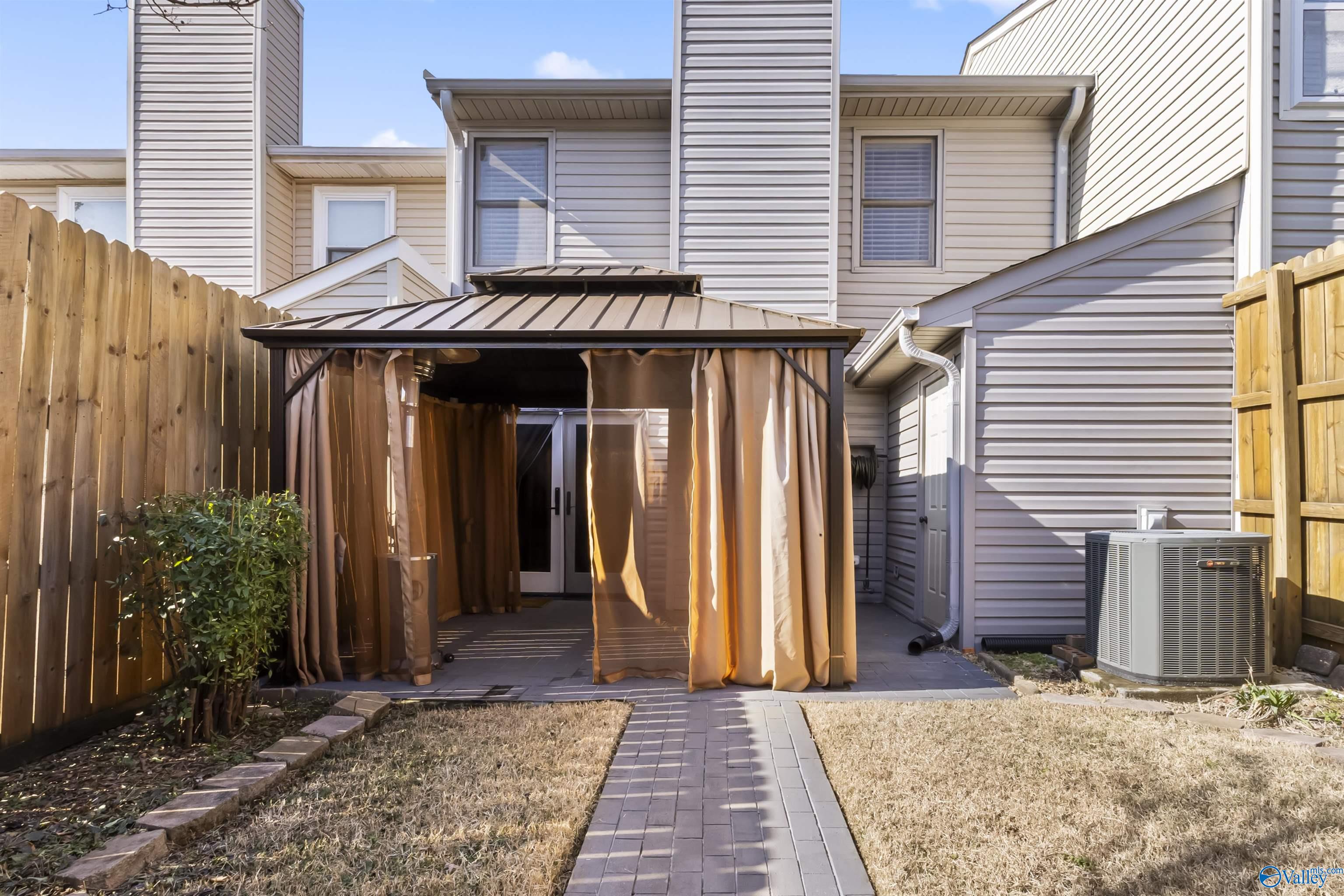 6957 Steeplechase Drive NW