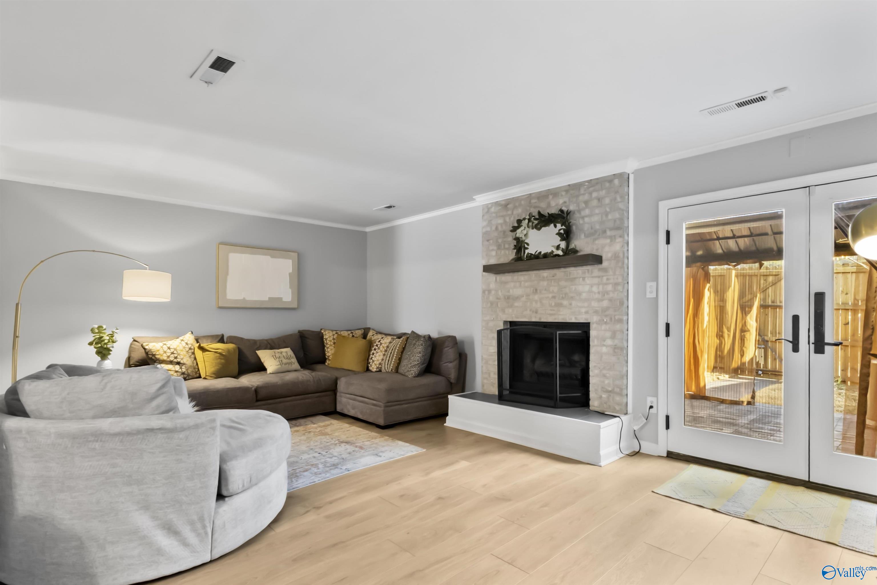 6957 Steeplechase Drive NW