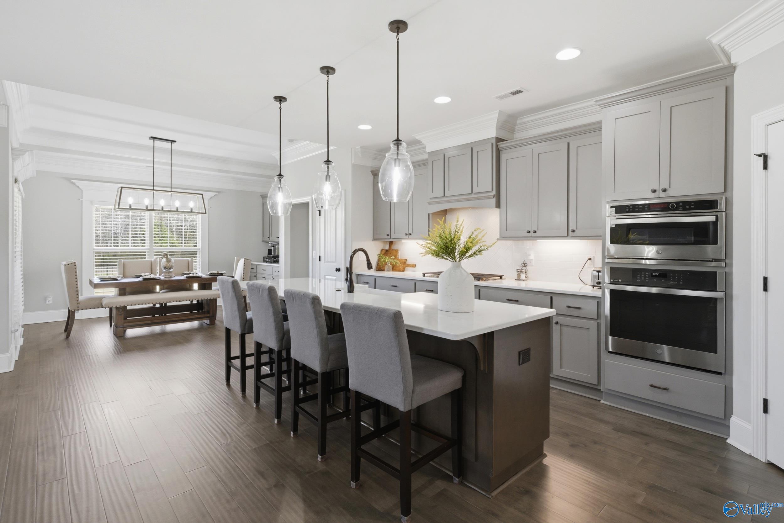 201 Goose Hill Bend