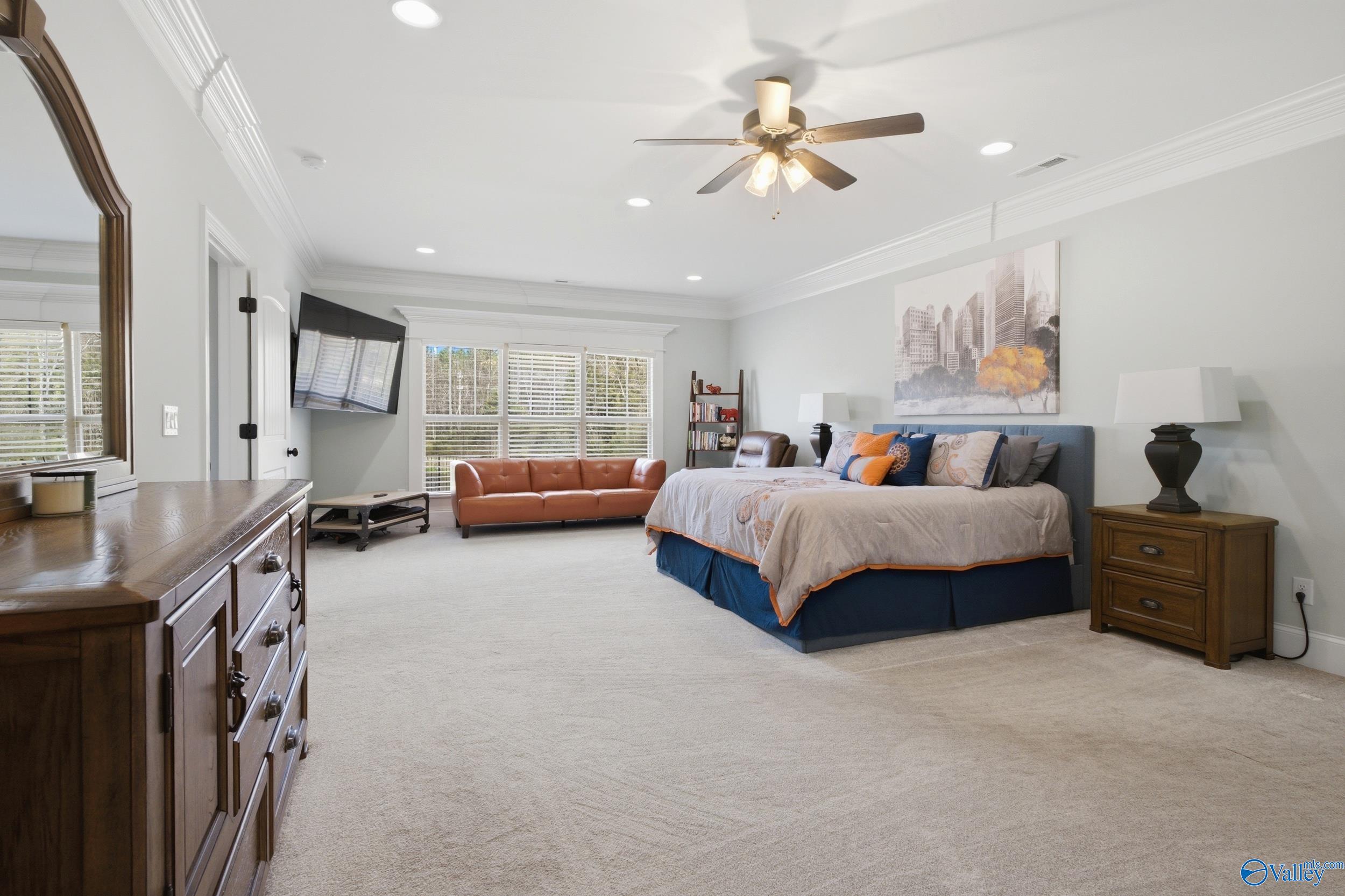 201 Goose Hill Bend