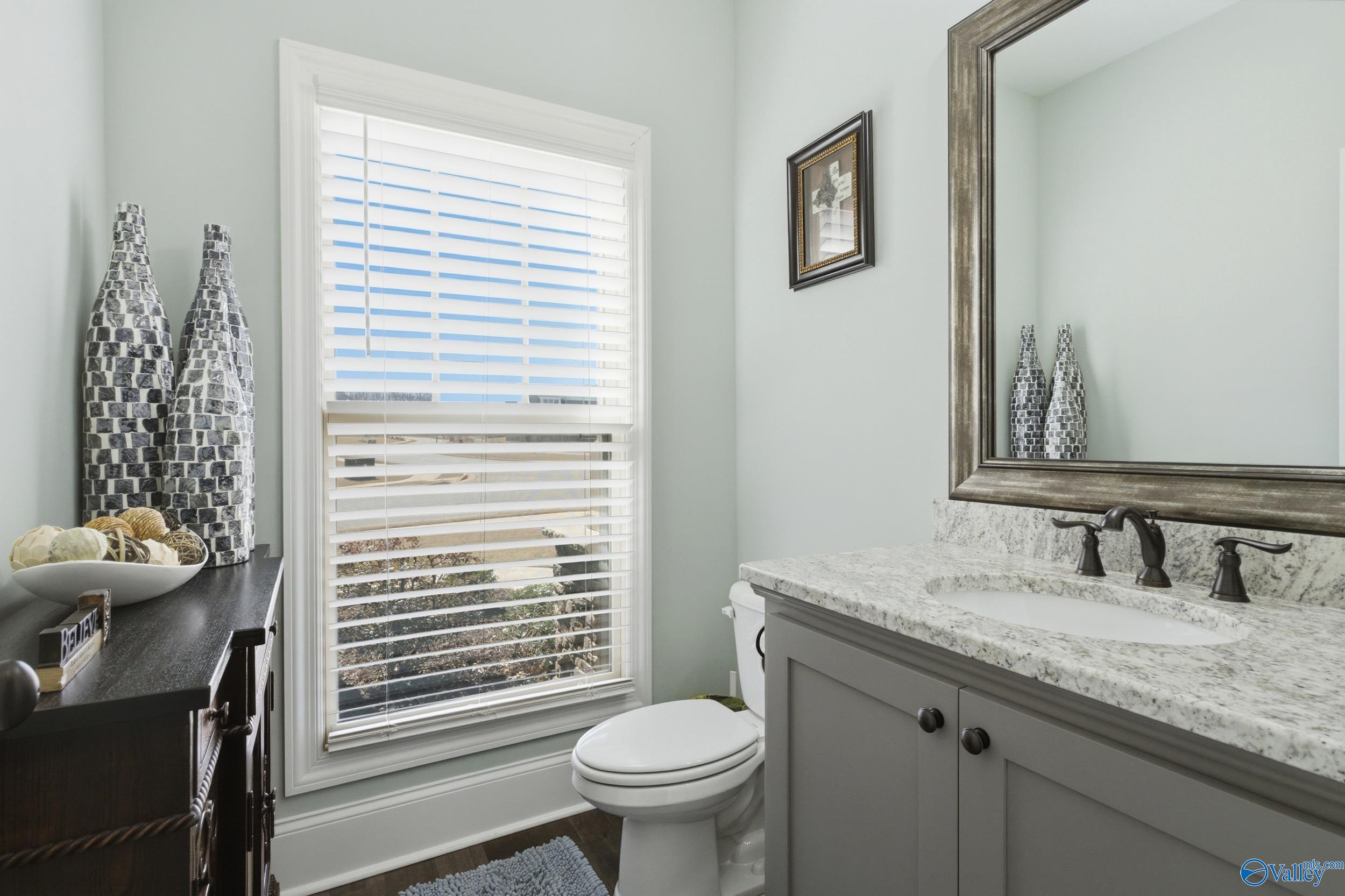 201 Goose Hill Bend