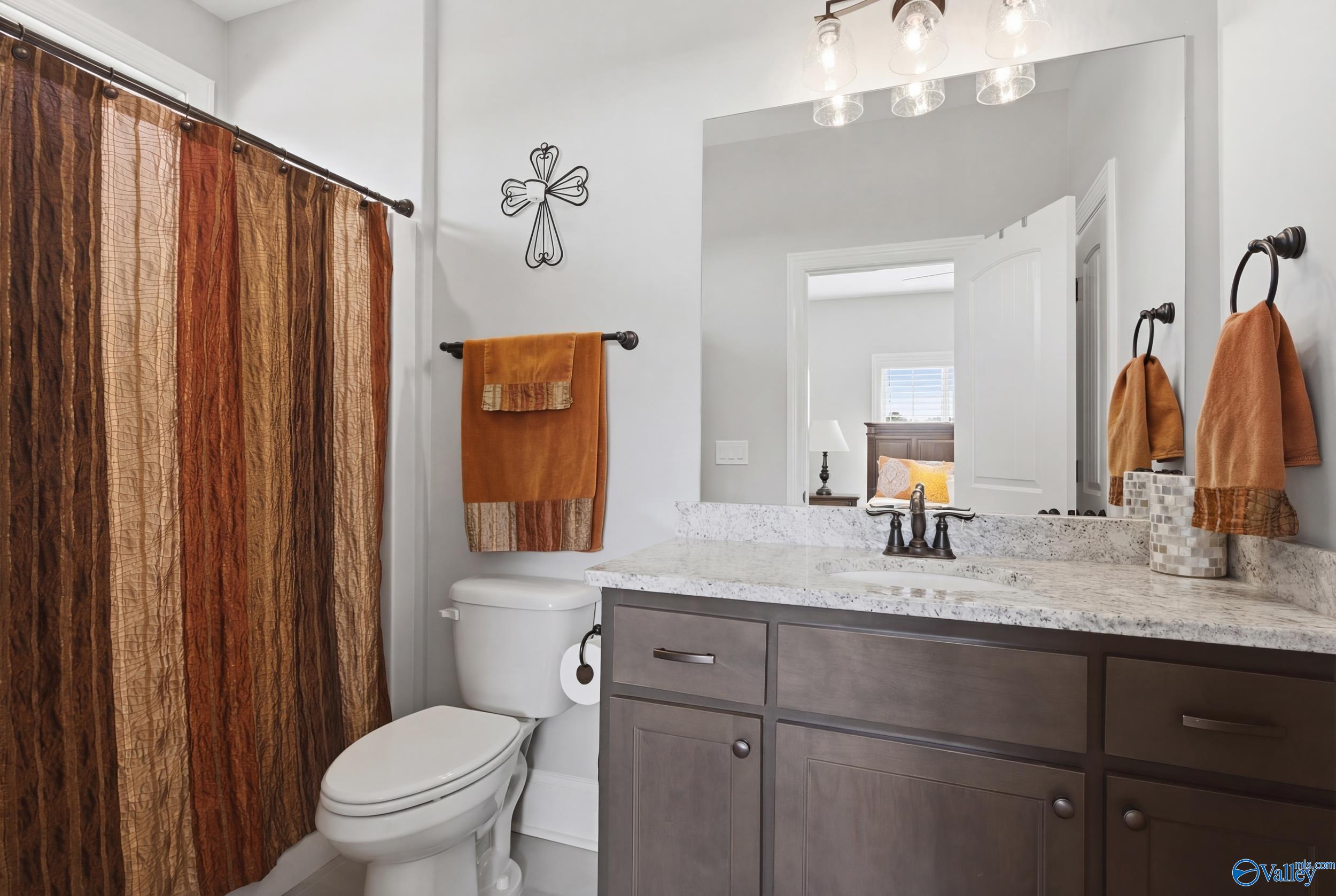 201 Goose Hill Bend