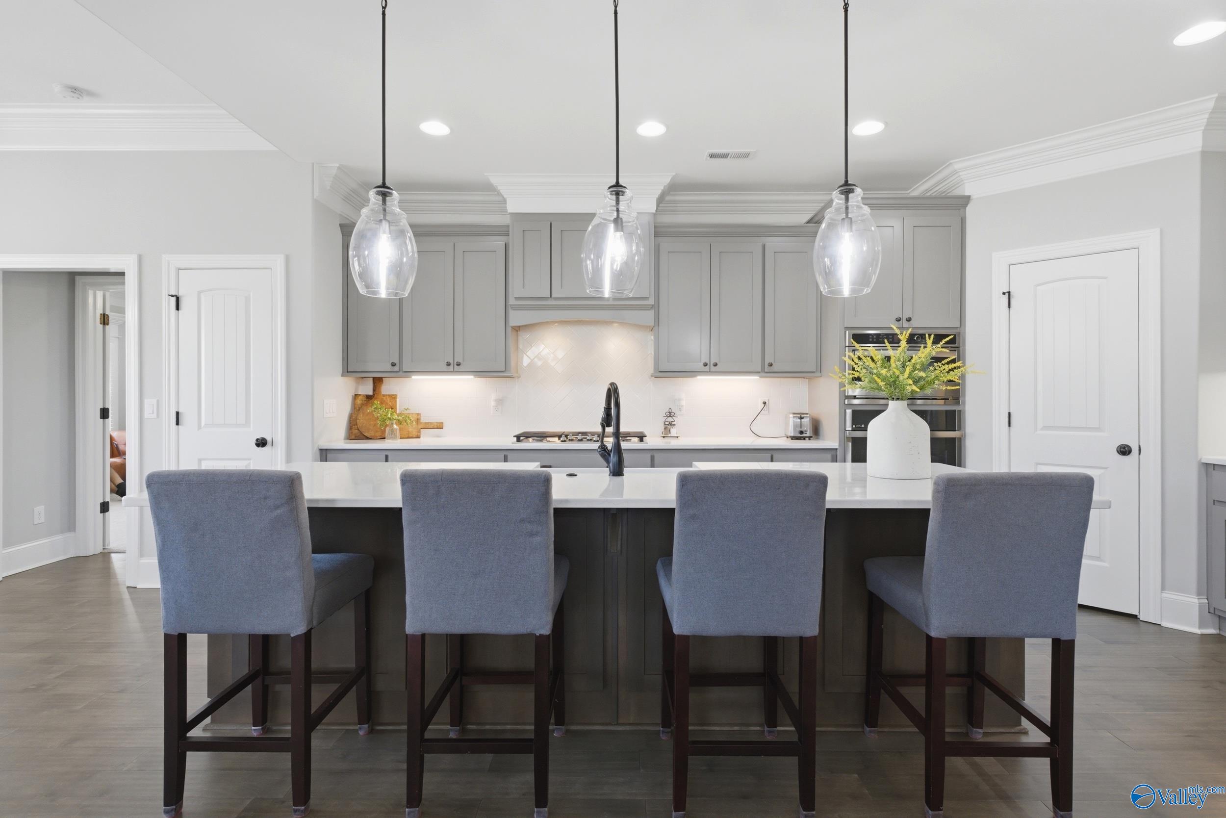 201 Goose Hill Bend