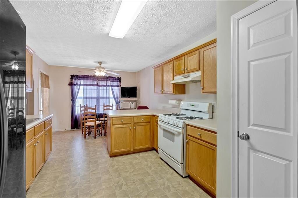 700 Walkingstick Drive