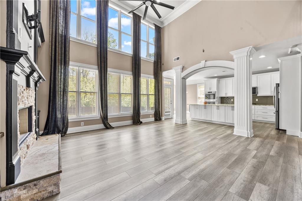 774 Mary Ann Drive NE