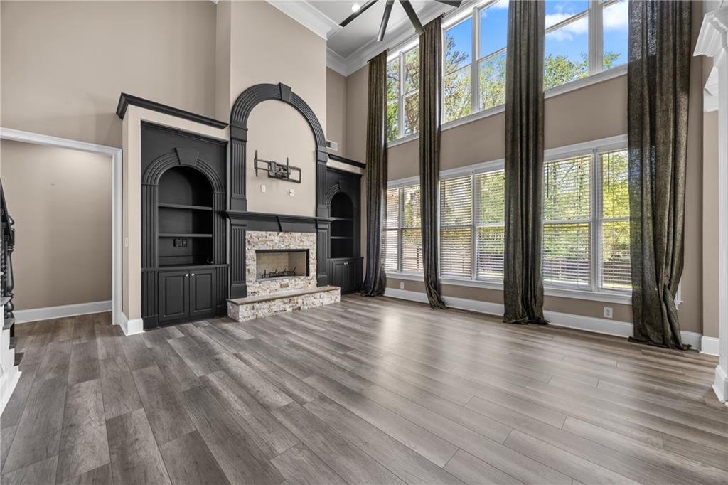 774 Mary Ann Drive NE