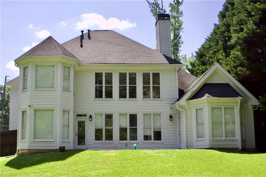 774 Mary Ann Drive NE