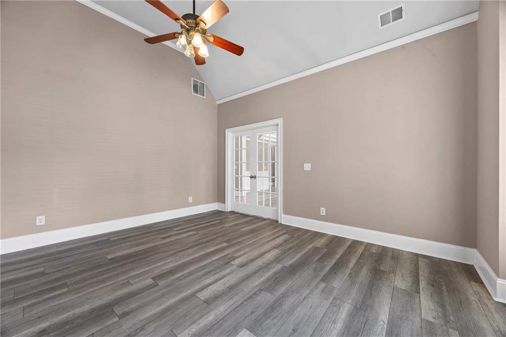 774 Mary Ann Drive NE