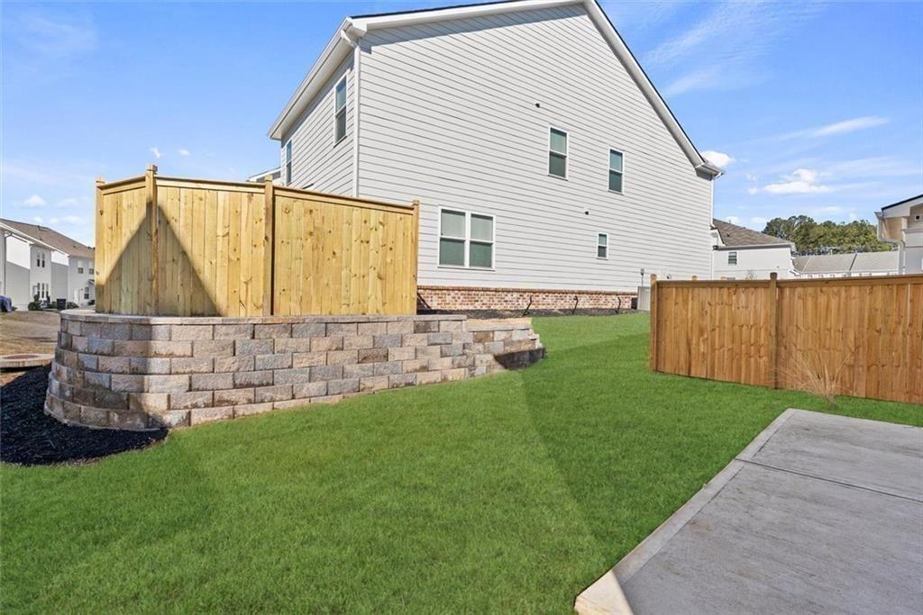 3739 Silvery Way