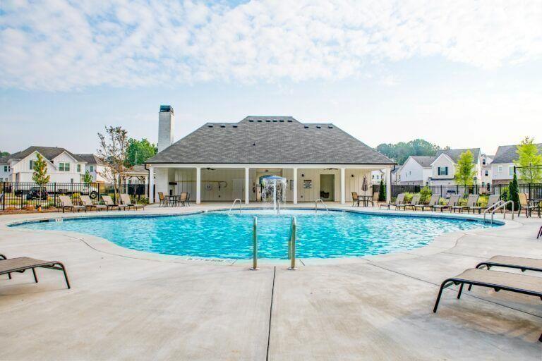 3739 Silvery Way