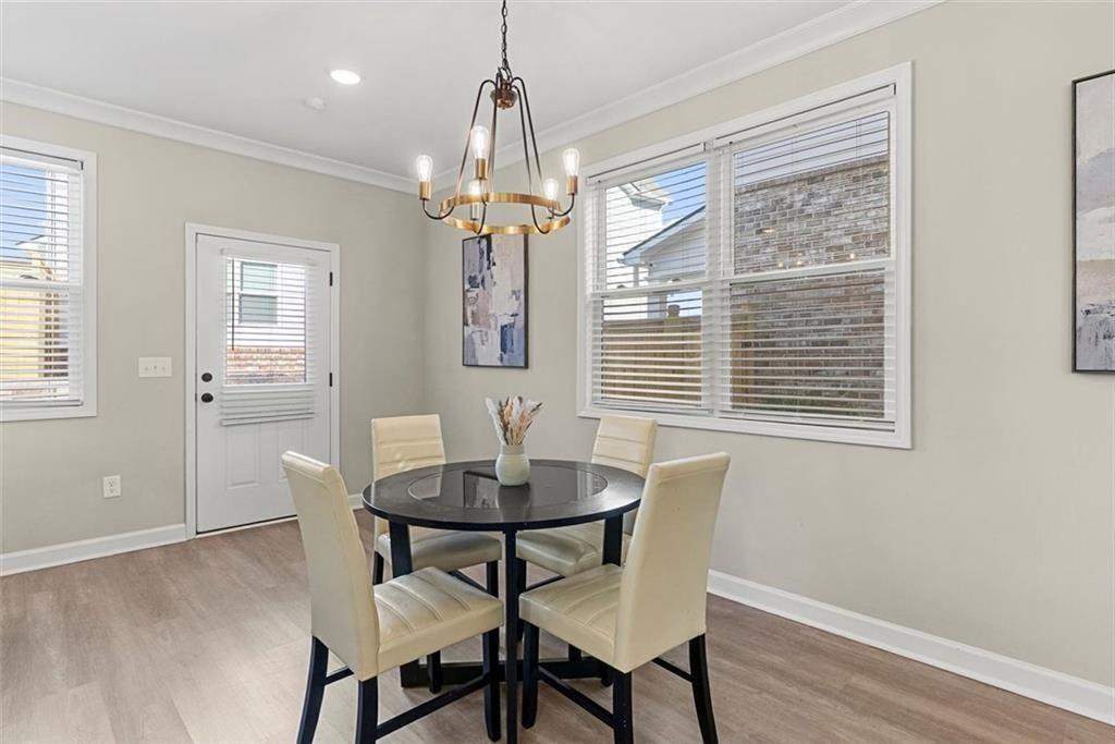 3739 Silvery Way
