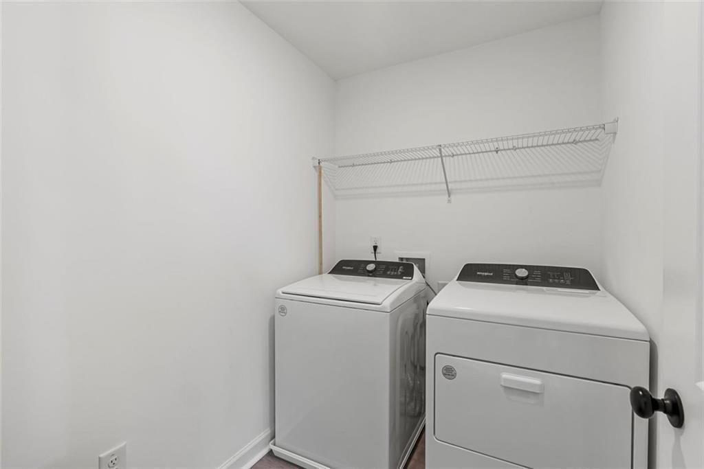 3739 Silvery Way