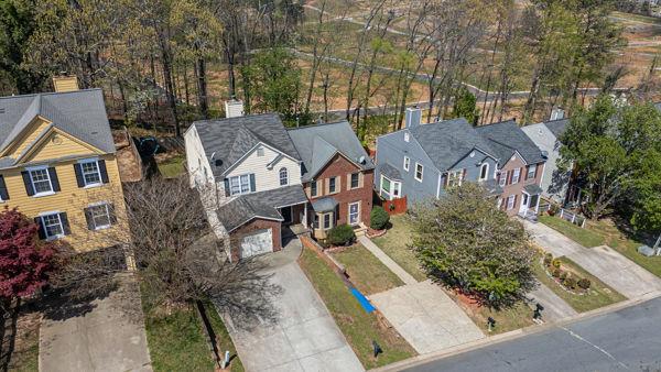 1835 Barrington Overlook NW