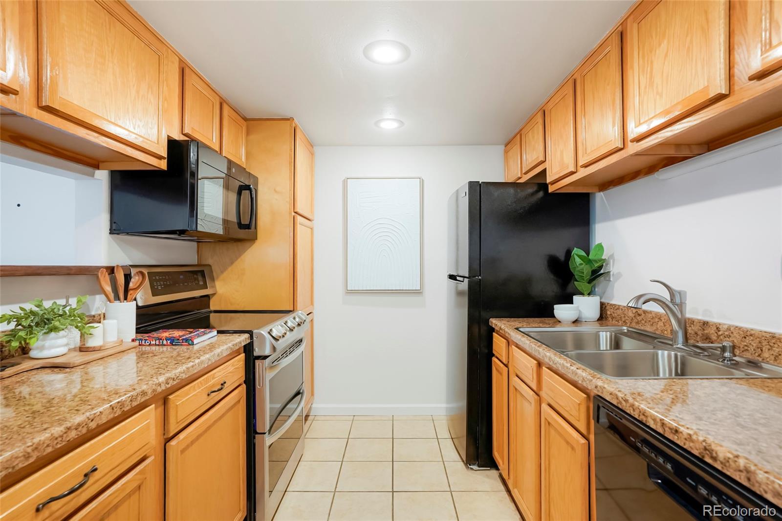 3452 S Eagle Street Unit: 101
