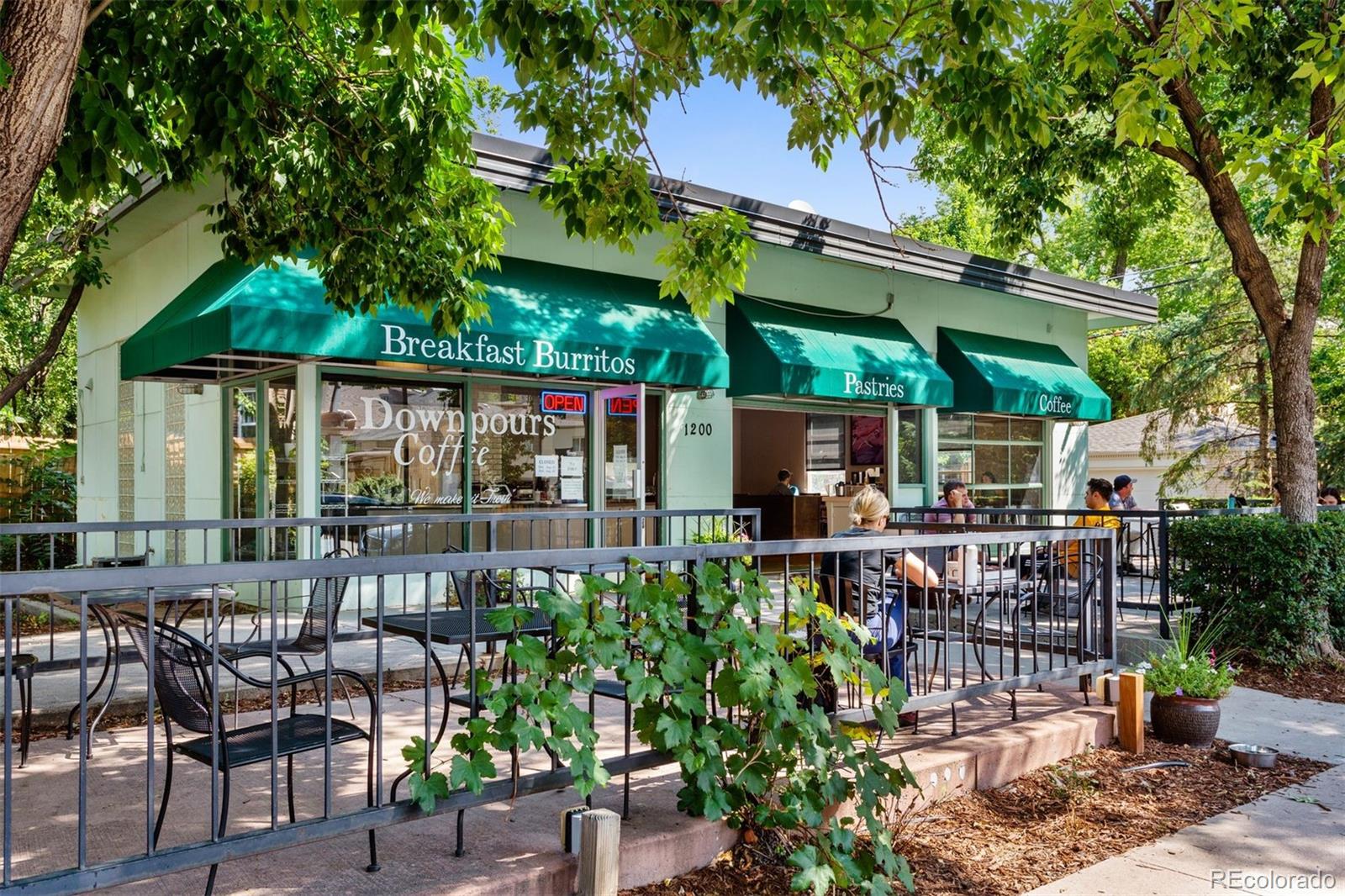 1313 Steele Street Unit: 101
