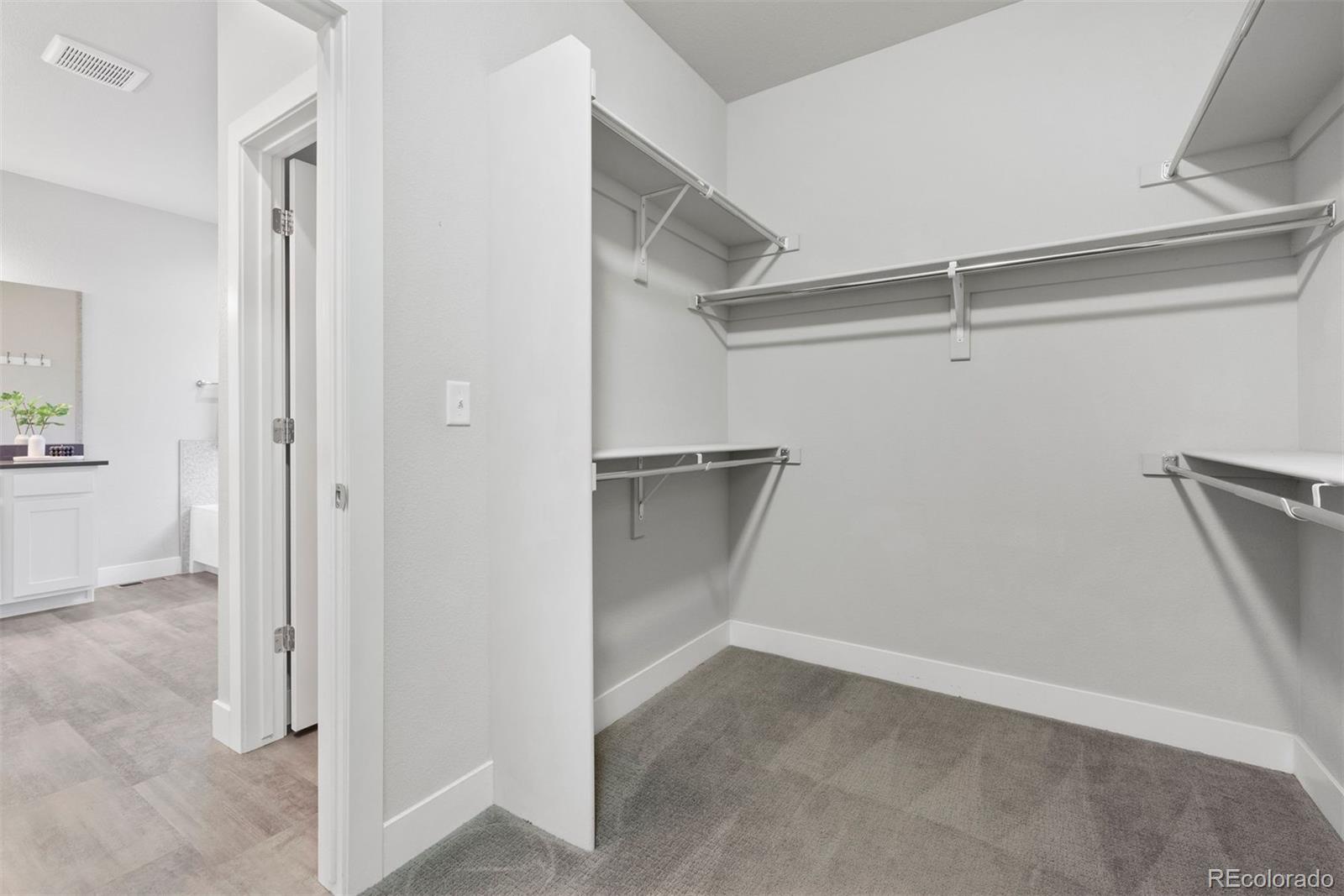 1964 W 137th Place