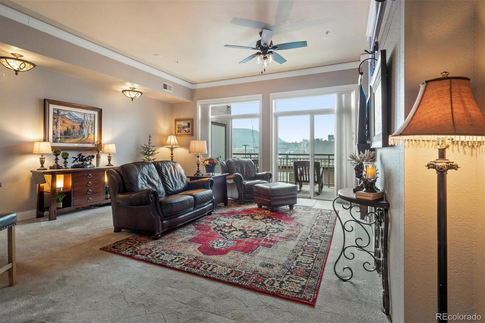 1275 Washington Avenue Unit: R408