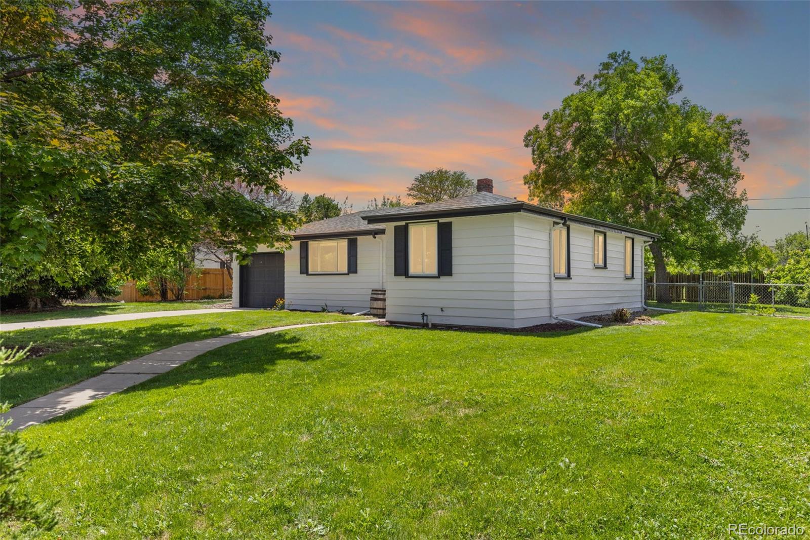 1355 Kline Street