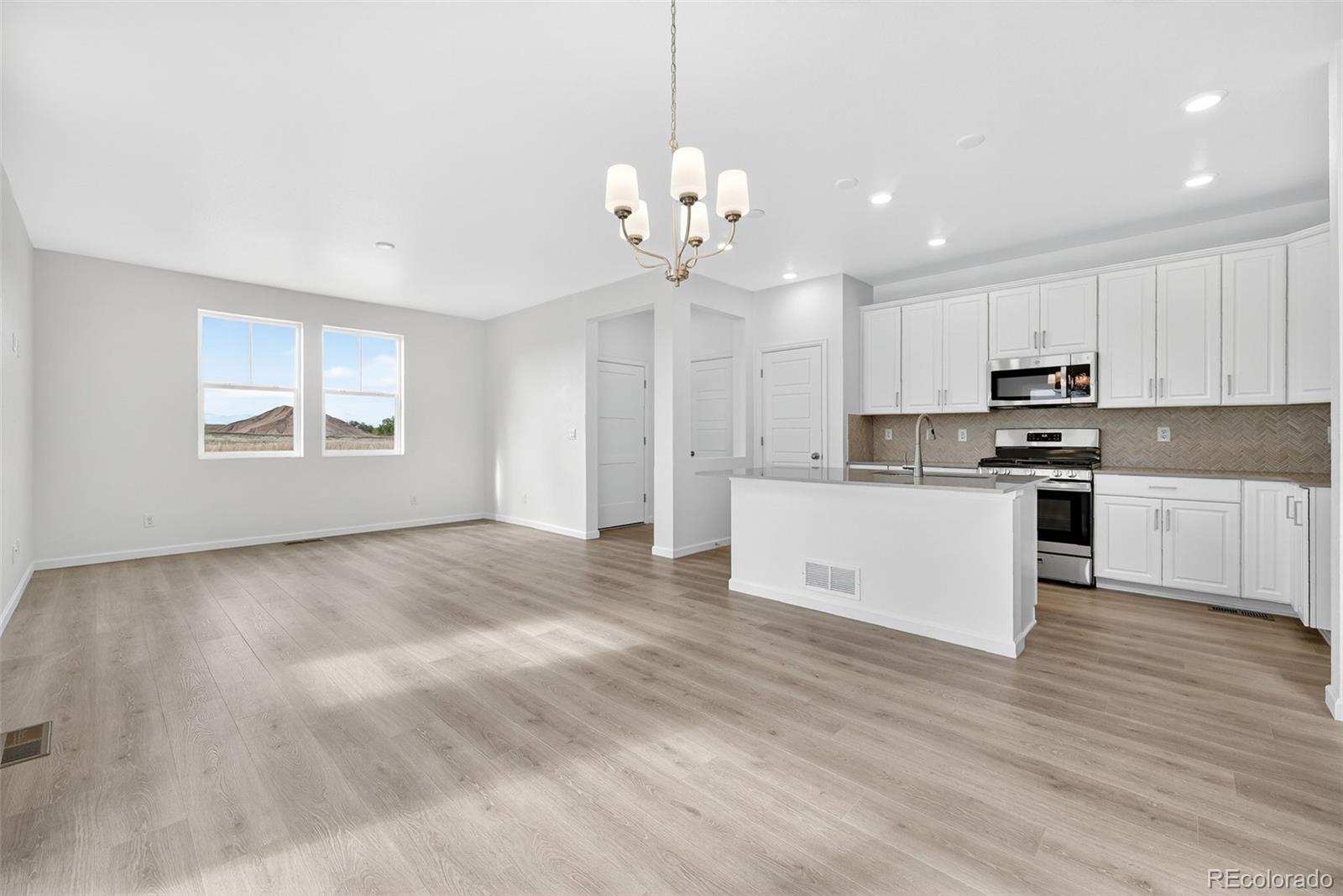 14855 Arbor Boulevard W