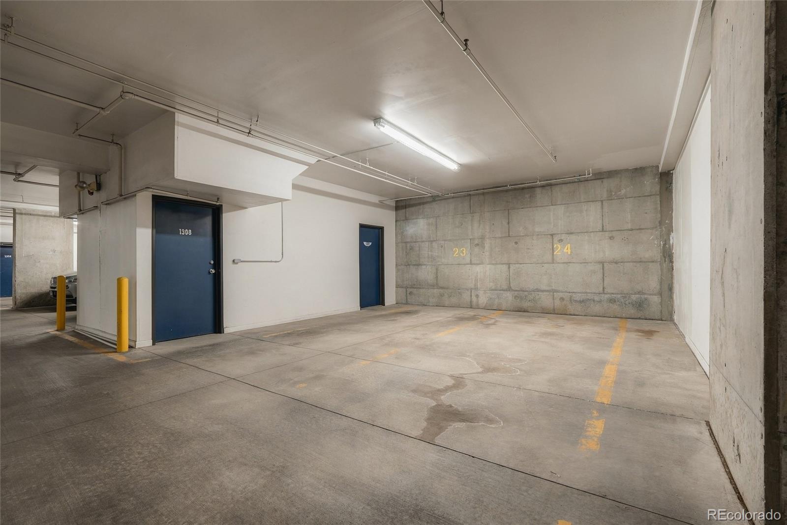 190 Roslyn Street Unit: 1308