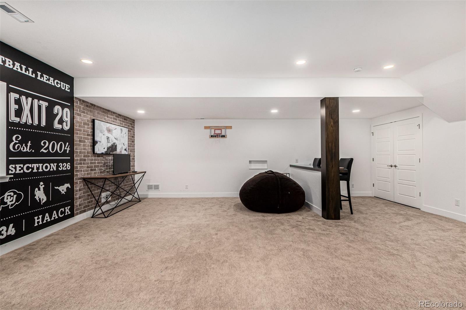15973 Swan Mountain Drive