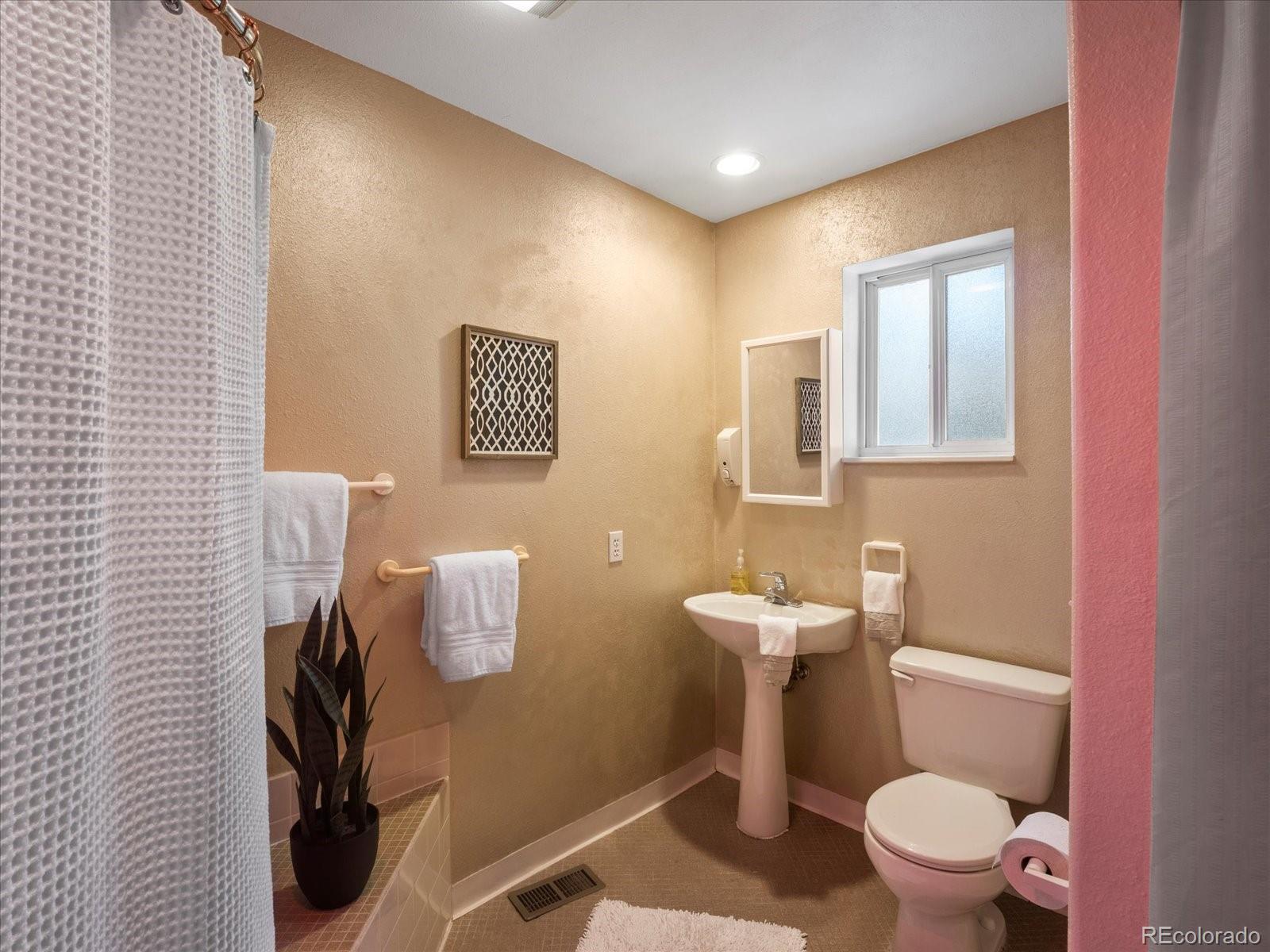 1910 S Decatur Street Unit: B