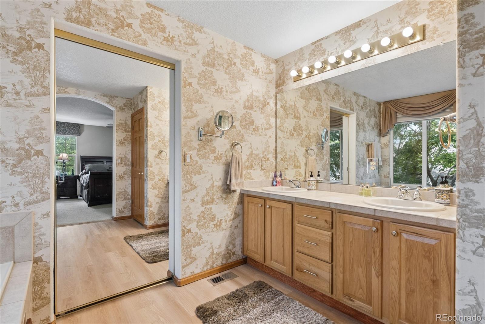 13224 Ivy Court