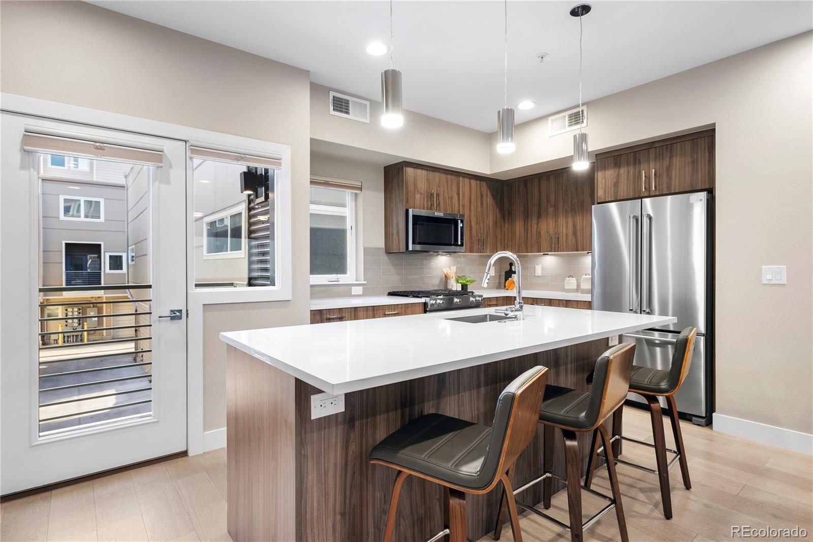 4469 Tennyson Street Unit: 15