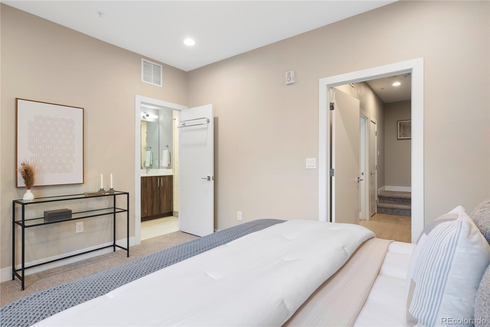 4469 Tennyson Street Unit: 15