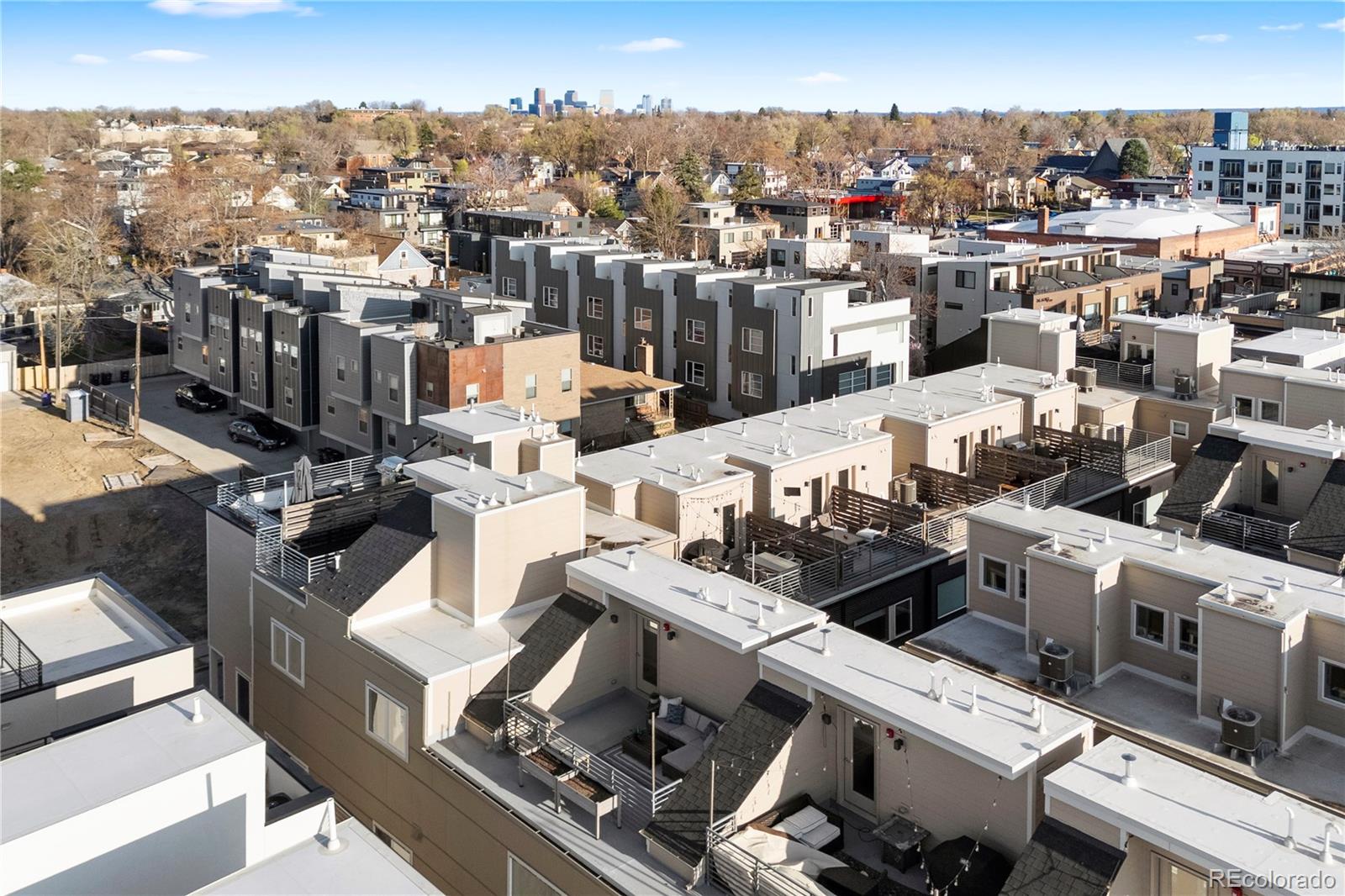 4469 Tennyson Street Unit: 15