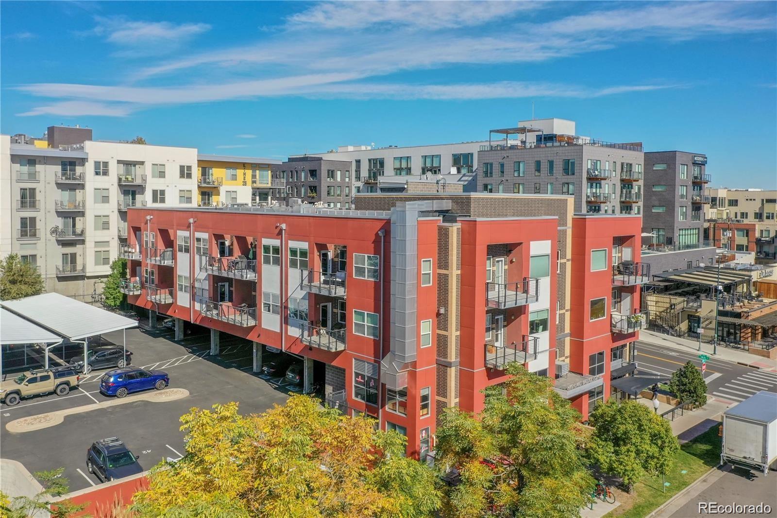 1555 Central Street Unit: 301