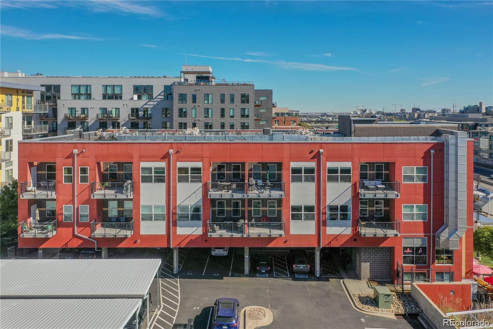 1555 Central Street Unit: 301