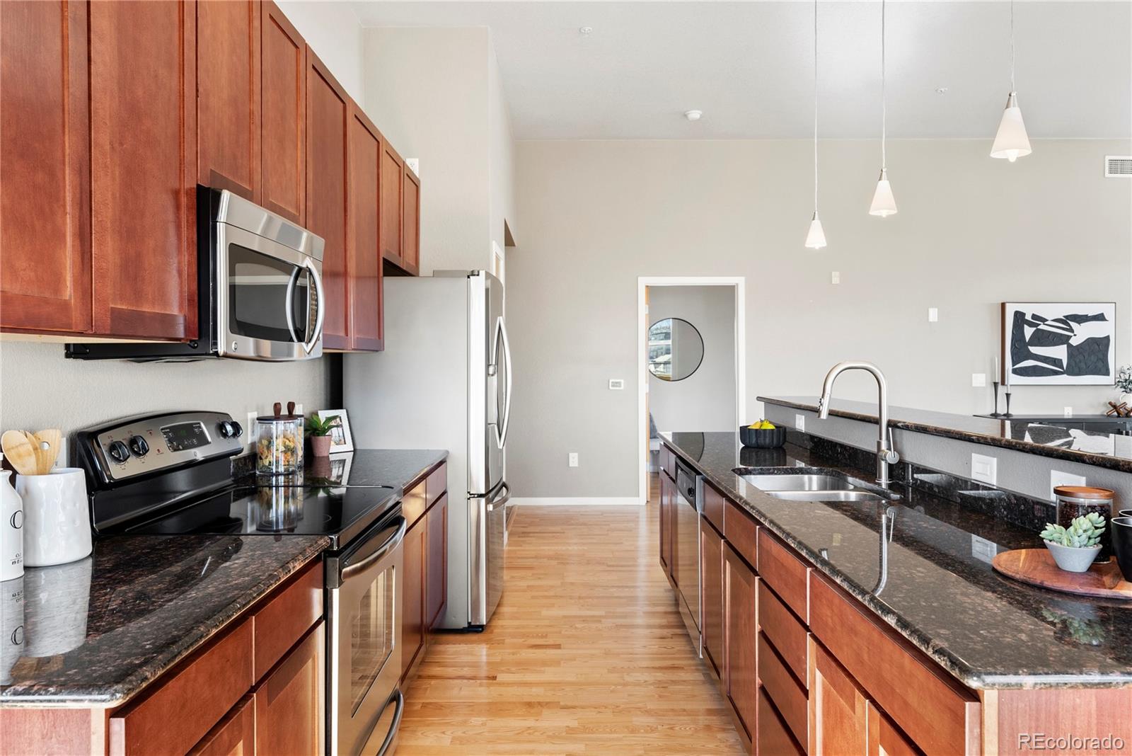 1555 Central Street Unit: 301