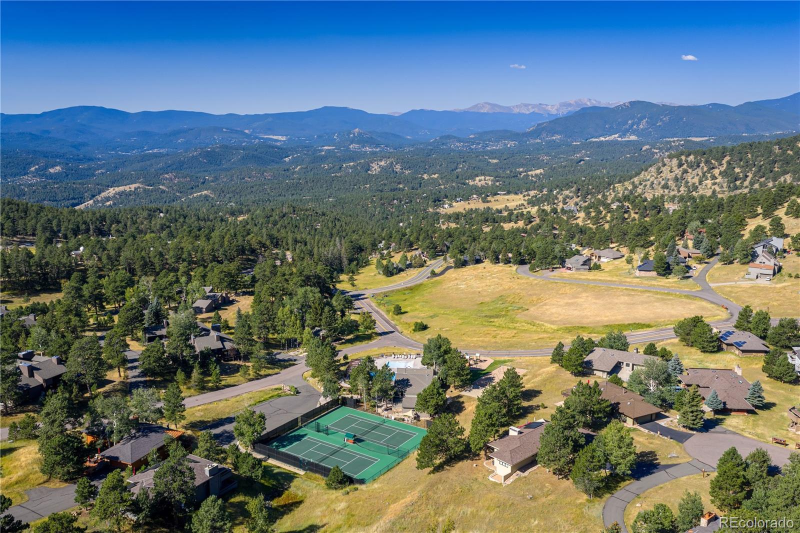 1269 Pomegranate Lane