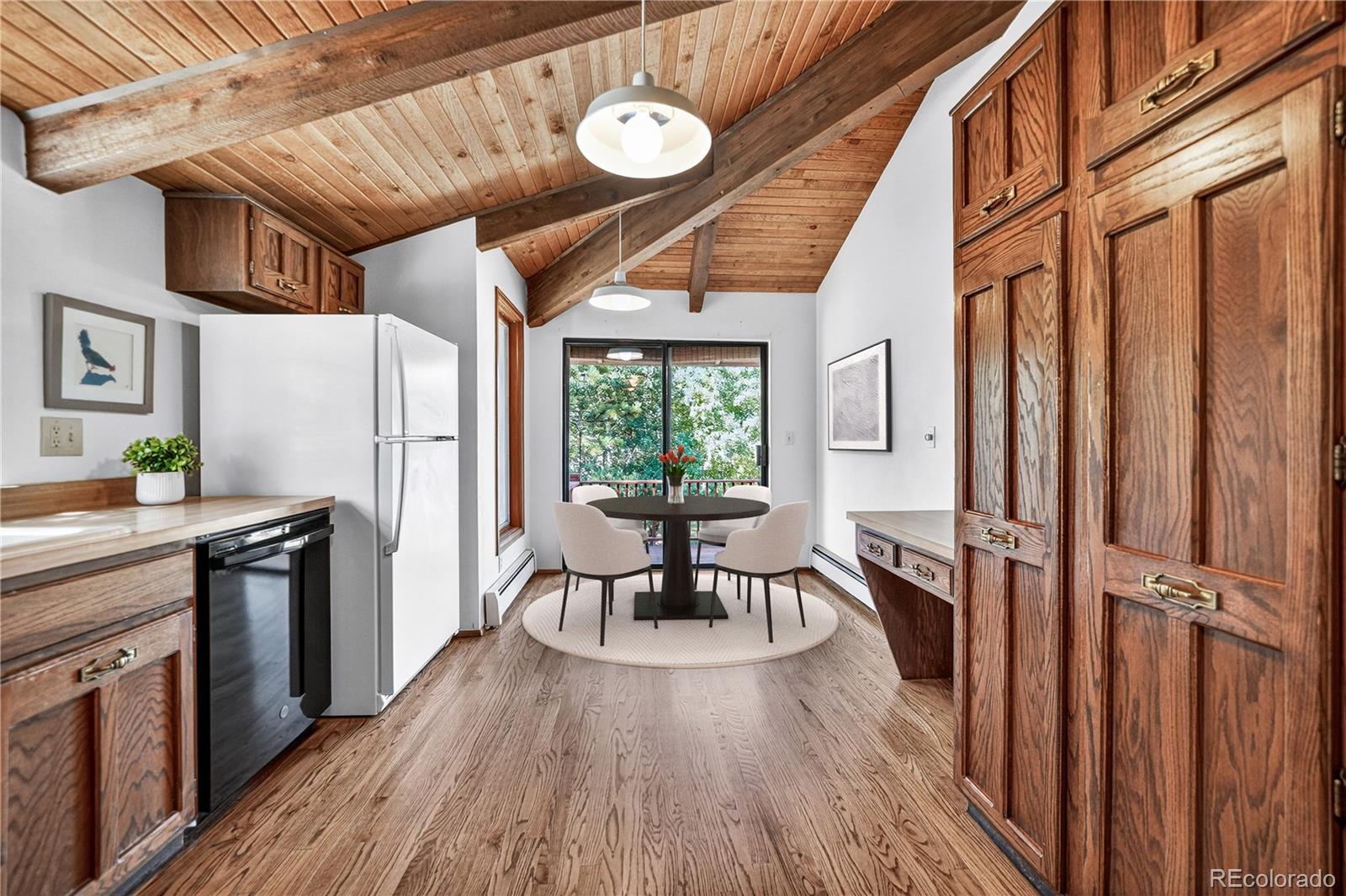 1269 Pomegranate Lane