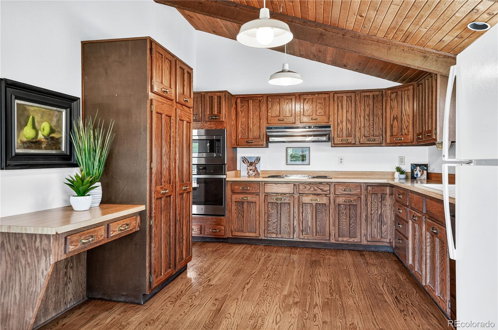 1269 Pomegranate Lane