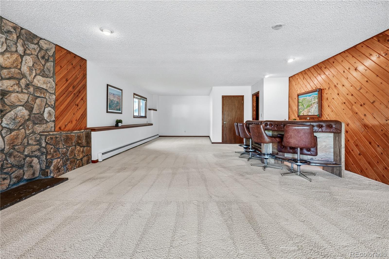 1269 Pomegranate Lane