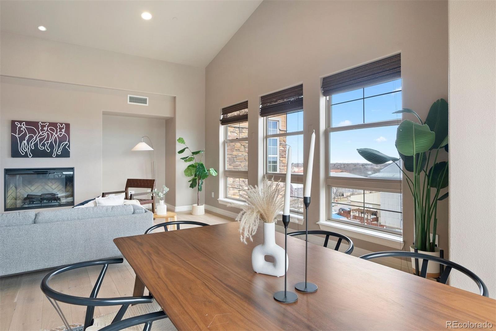 89 Rampart Way Unit: 504