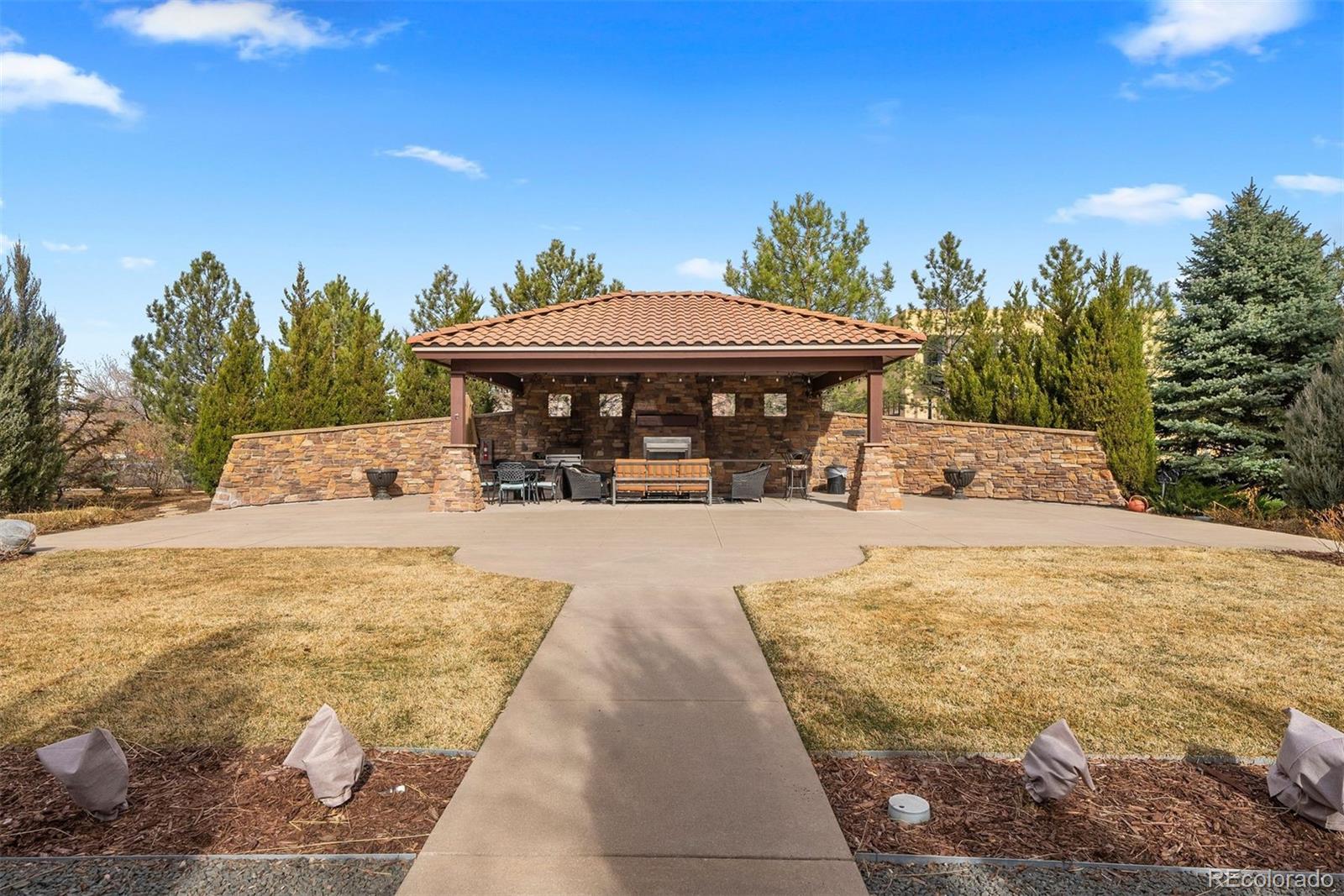 89 Rampart Way Unit: 504