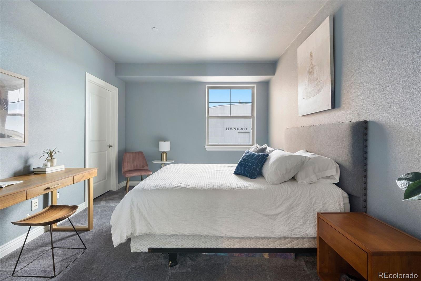 89 Rampart Way Unit: 504
