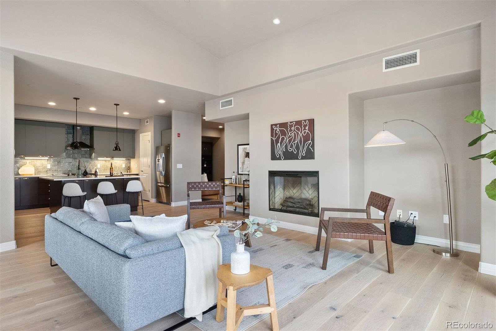 89 Rampart Way Unit: 504
