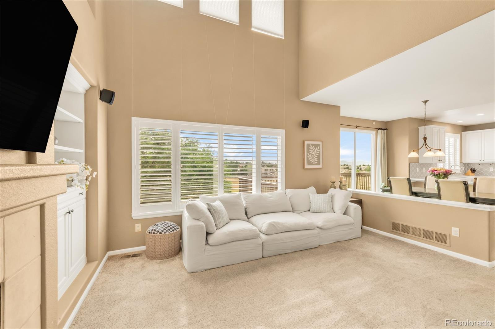 10253 Bentwood Circle