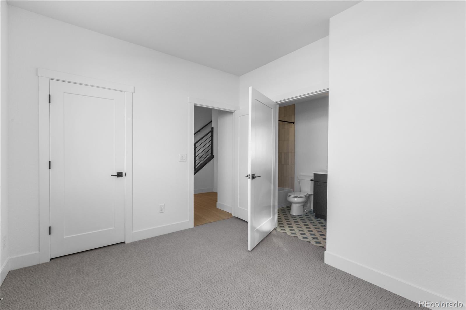 14245 Currant Street