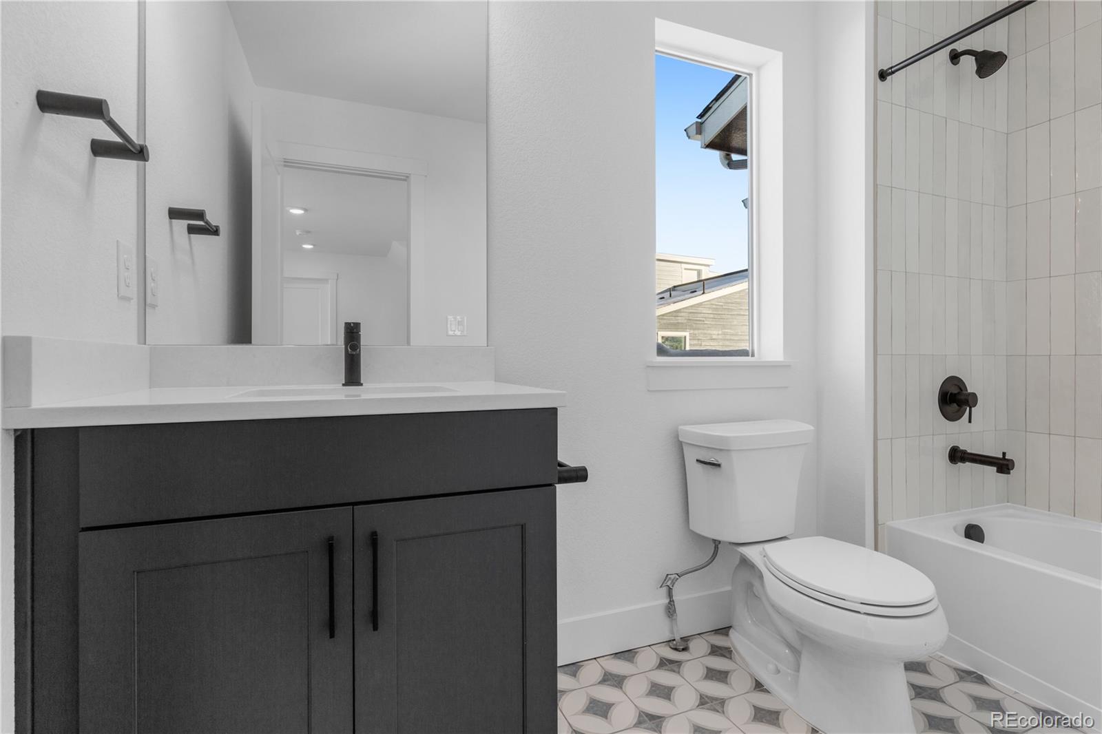 14245 Currant Street