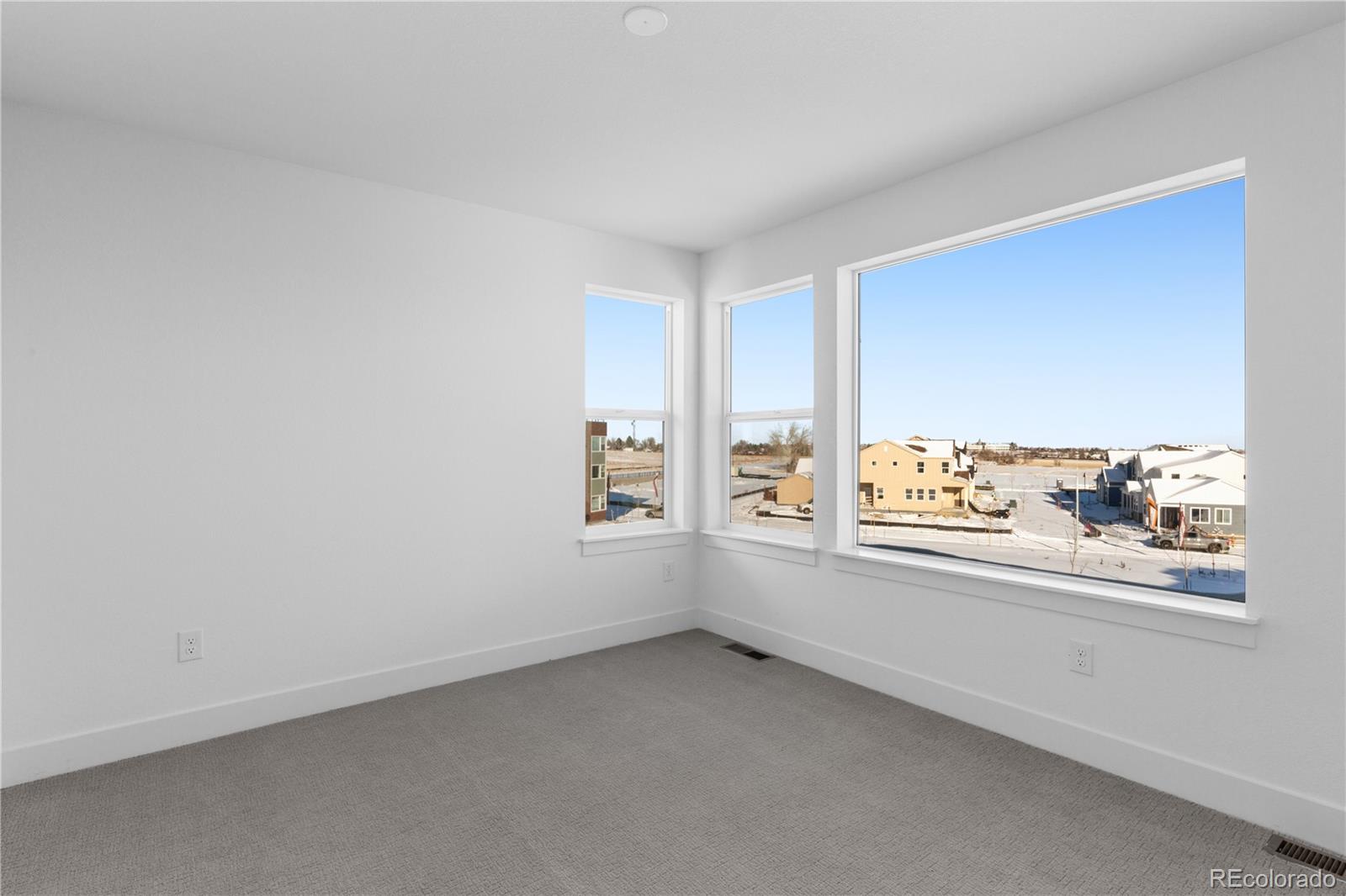 14245 Currant Street