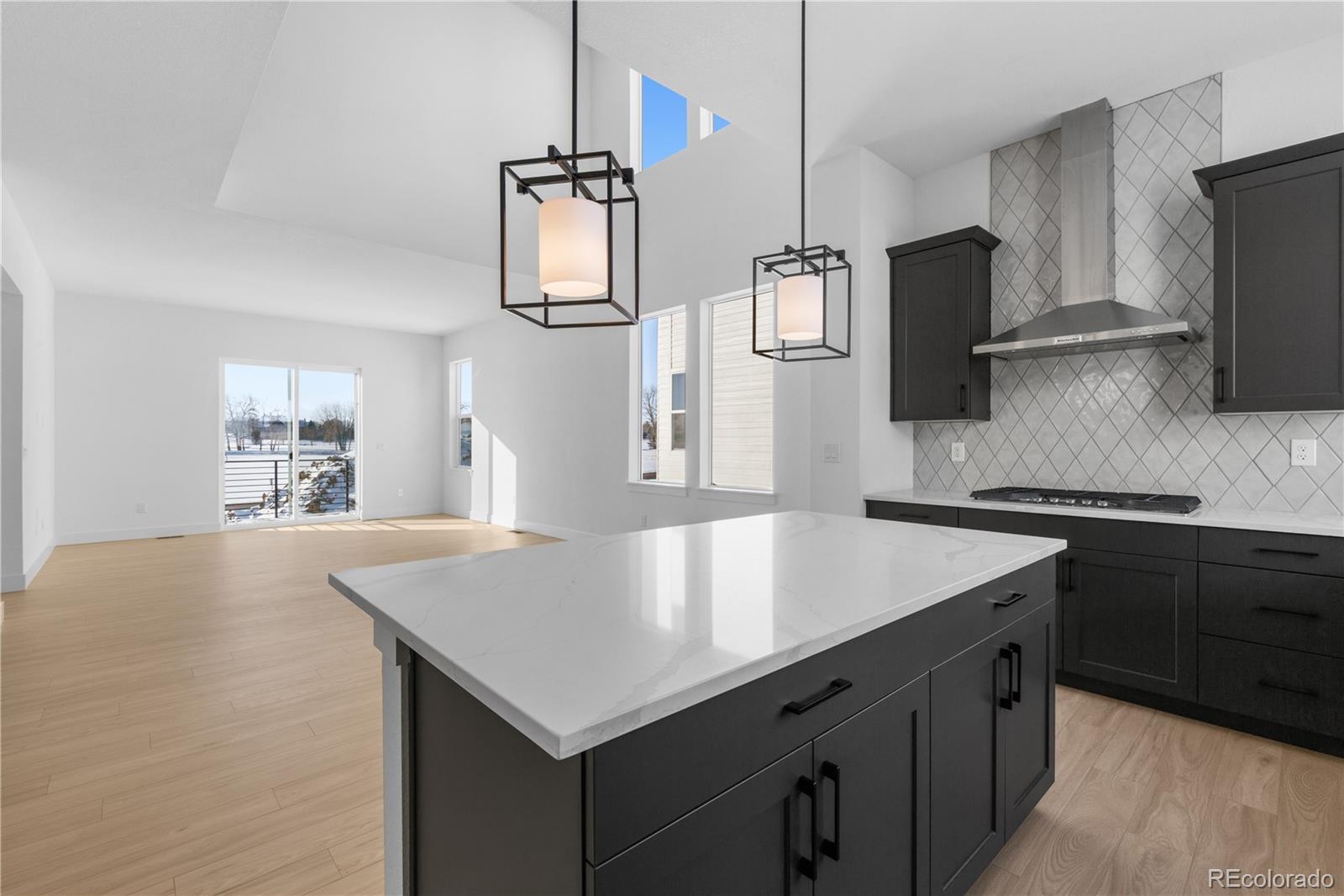 14245 Currant Street