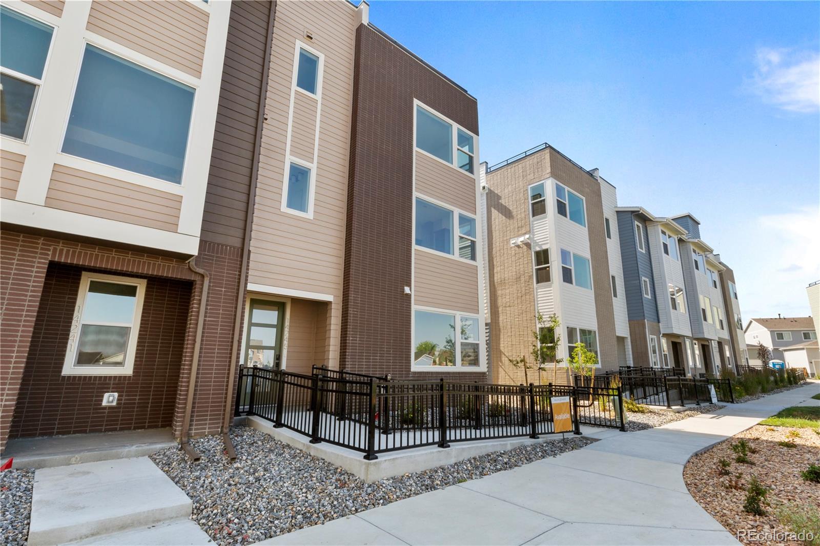 14245 Currant Street