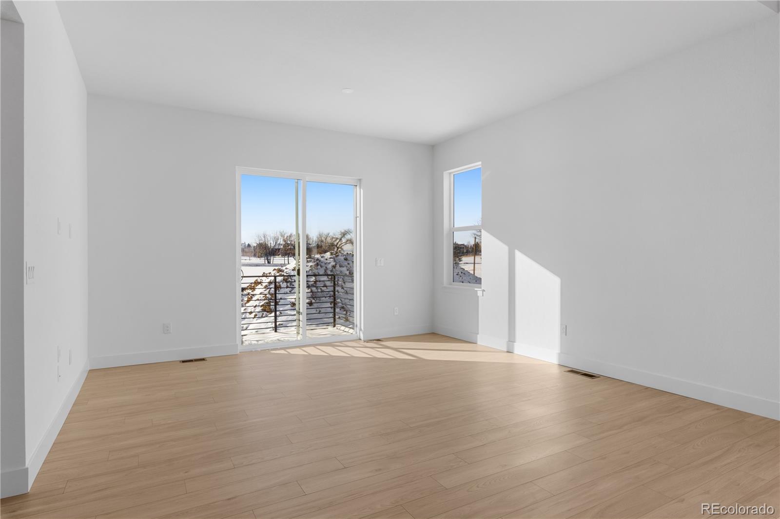 14245 Currant Street