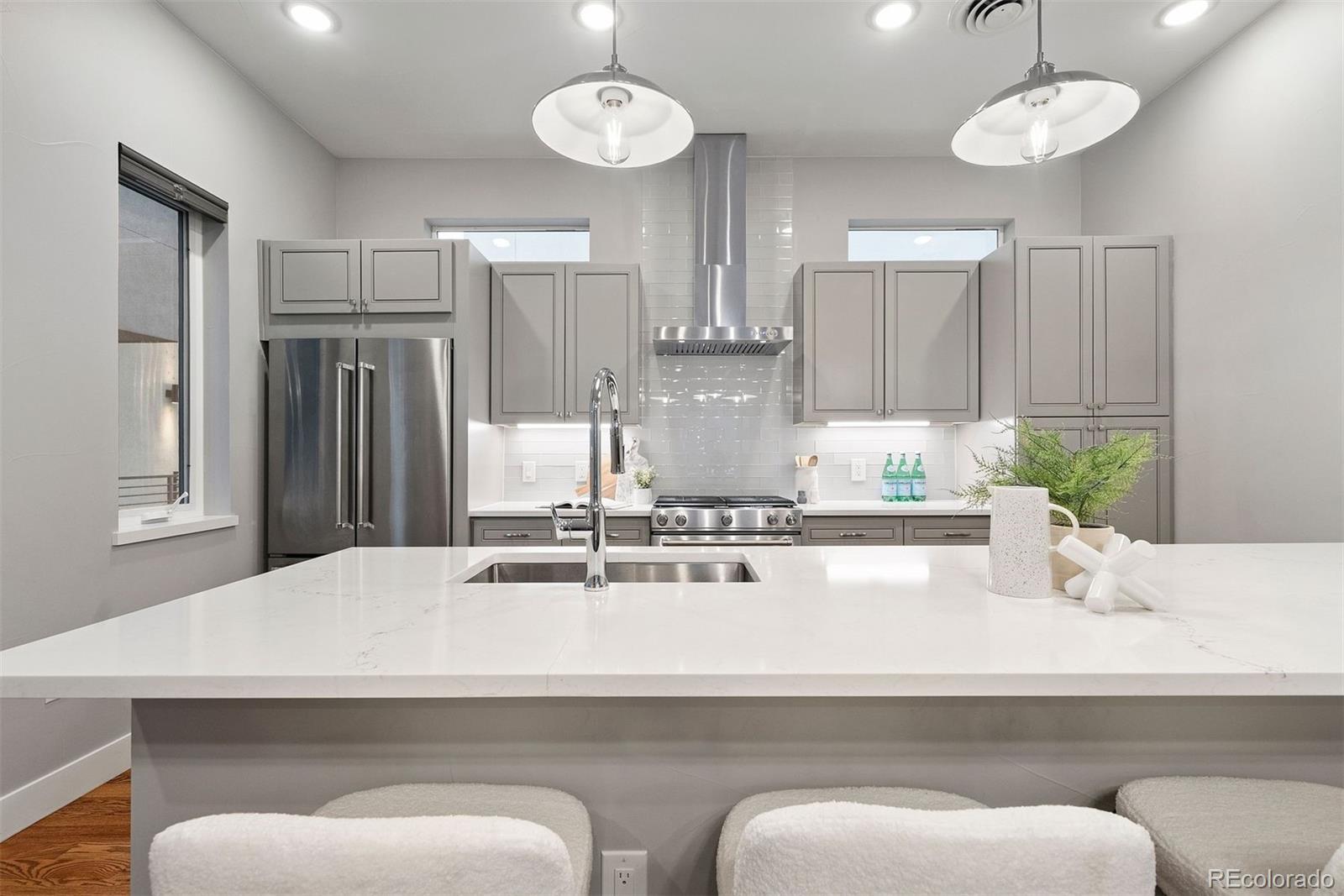 2831 W 25th Avenue Unit: 1